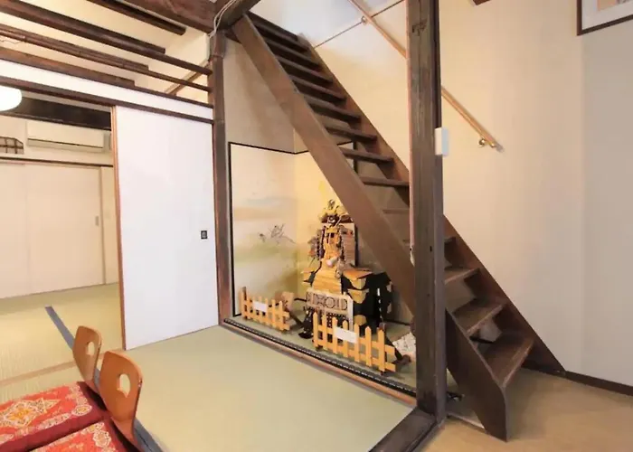Sunrise House 桃谷